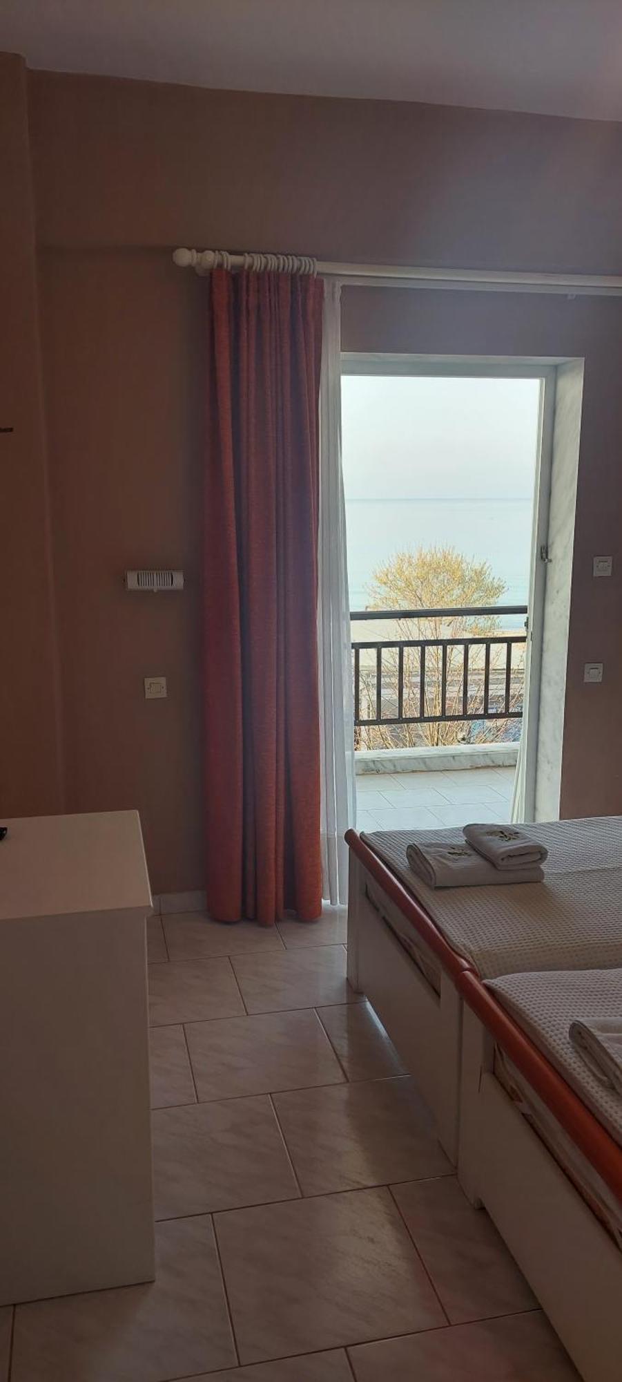 Seaside Studios Паралия-Дионисиу Номер фото